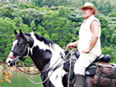 Aventure: Un Français, un cheval et le Vietnam