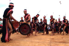 Premier Festival international des gongs en novembre à Gia Lai