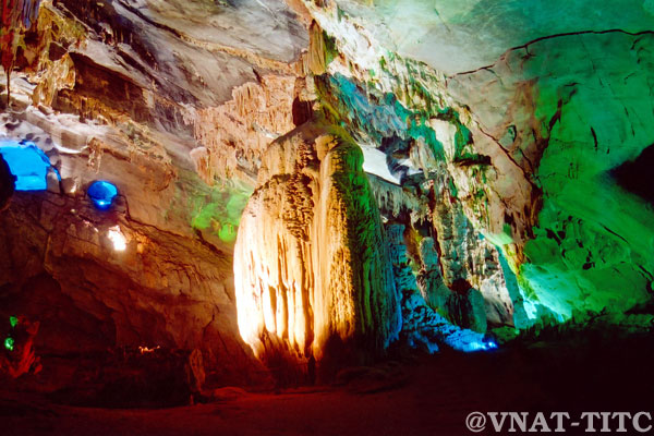 Un réseau de grottes au Centre 