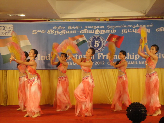 Vietnam-Inde : renforcement des relations d'amitié populaire