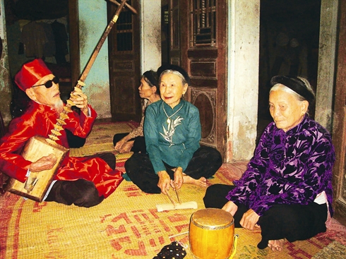 À Chanh Thôn, village de chanteurs de ca trù 