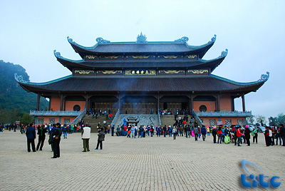 Ninh Binh : ouverture de la fête de la pagode de Bai Dinh 