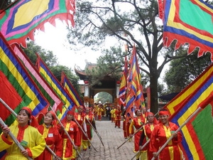 Ouverture de la fête printanière de Con Son-Kiep Bac 2013