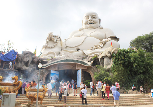 An Giang attire de nombreux touristes