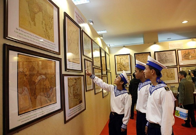 Quảng Ngãi: Triển lãm bản đồ, tư liệu khẳng định chủ quyền biển đảo Việt Nam