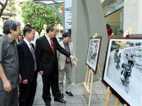 Plusieurs expositions de photos en l’honneur de la victoire de Diên Biên Phu 
