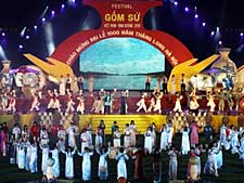 Khai mạc Festival gốm sứ Việt Nam-Bình Dương