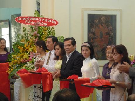 Khai mạc Triển lãm mỹ thuật toàn quốc 2011