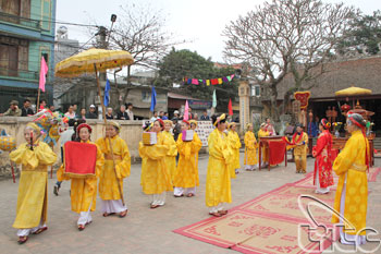 Hội thổi cơm thi Thị Cấm