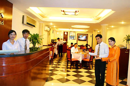Hội thi lễ tân các khách sạn ở Hà Nội