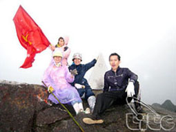 Sáng 18/11, khai mạc Giải leo núi “Chinh phục đỉnh Fansipan” Cúp Vietnam Airlines lần thứ 4