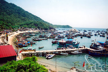 4 tháng đầu năm 2013, khách du lịch đến Cù Lao Chàm tăng gấp 2 lần 