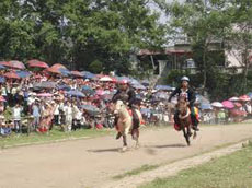 Khách du lịch đến Lào Cai tăng nhờ quảng bá và nâng cao chất lượng dịch vụ tại các lễ hội 