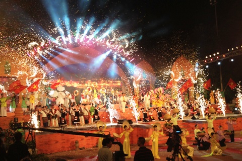 Tổng kết Ngày hội văn hóa, thể thao và du lịch vùng đồng bào dân tộc Chăm-Ninh Thuận năm 2012
