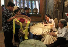 Triển lãm nghệ thuật truyền thống tại phố cổ Hà Nội