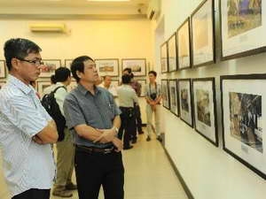Hà Nội tổ chức triển lãm ảnh “Khám phá văn minh sông Hồng” 
