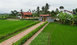 Du lịch làng quê Yên Đức (Quảng Ninh)