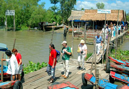 Vĩnh Long liên kết để phát triển du lịch sinh thái, văn hóa sông nước miệt vườn 