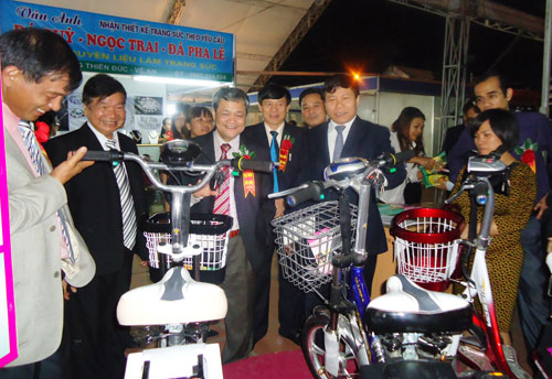 Khai mạc Hội chợ Thương mại Du lịch Bắc Ninh 2013
