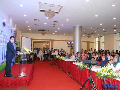 Giới thiệu điểm đến Malaysia tại VITM Hà Nội 2013