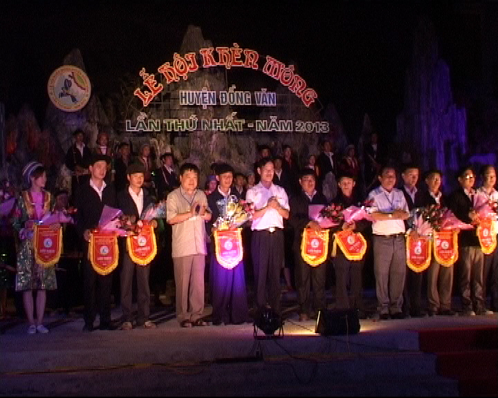 Khai mạc lễ hội khèn Mông ở Cao nguyên Đồng Văn 