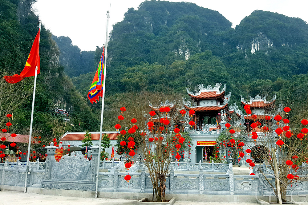 Đền Bồng Lai - Hòa Bình (Ảnh: Huy Hoàng)