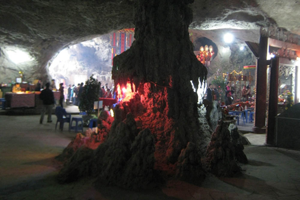 Hội chùa Tam Thanh