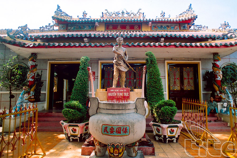 Hội đền Nguyễn Trung Trực