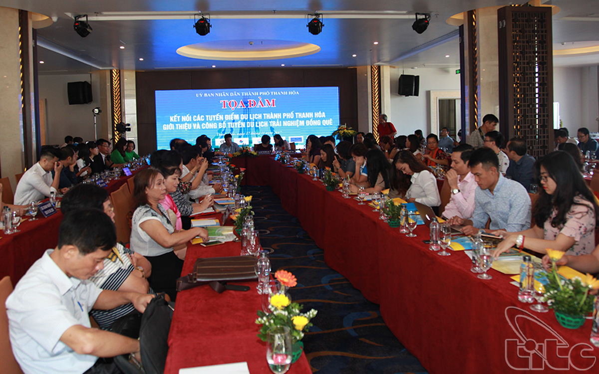 The seminar on connecting tourist sites with routes in Thanh Hoa City, introduction and announcement of countryside tour
