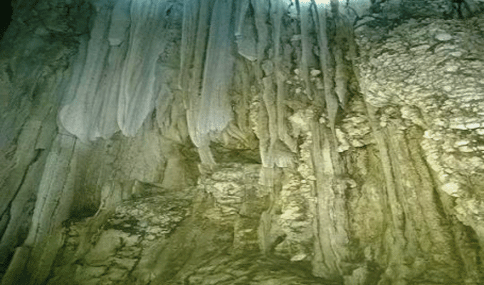 Découverte d’une nouvelle grotte à Phong Nha - Ke Bàng