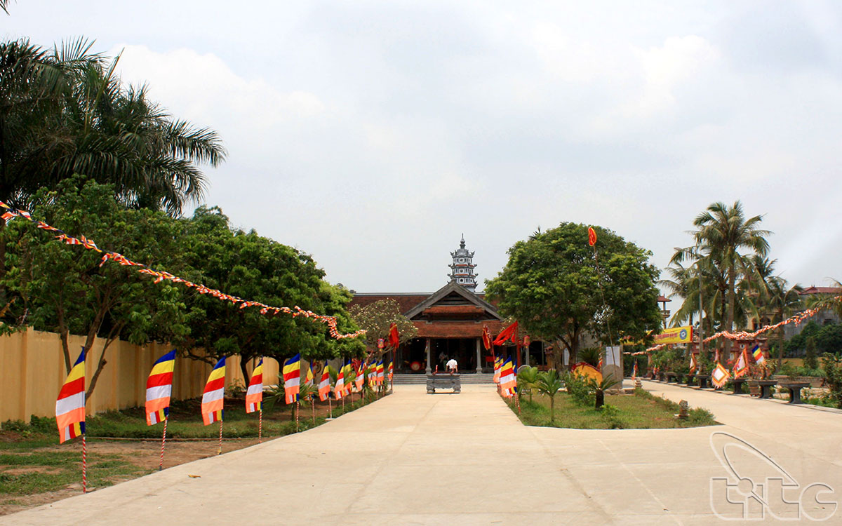 Chùa Keo là một di tích kiến trúc nghệ thuật, tọa lạc trên quốc lộ 181, phố chùa Keo, xã Kim Sơn, huyện Gia Lâm, Hà Nội.