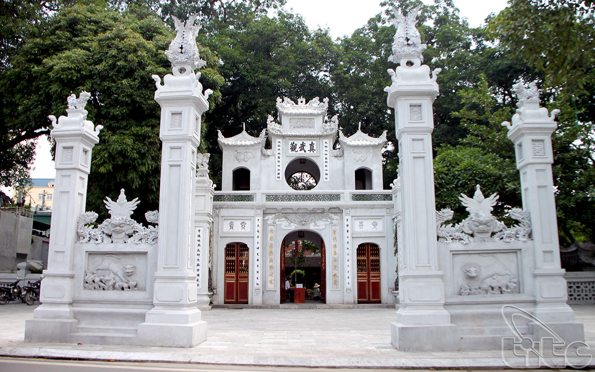 Temple Quan Thanh (Photo: Huy Hoang)