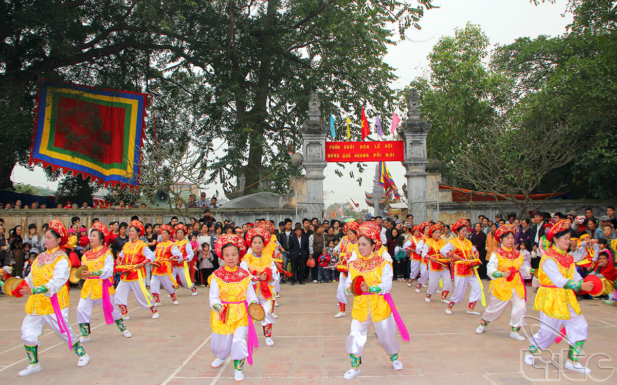 Lễ hội làng Sủi - Hà Nội (Ảnh: Huy Hoàng)