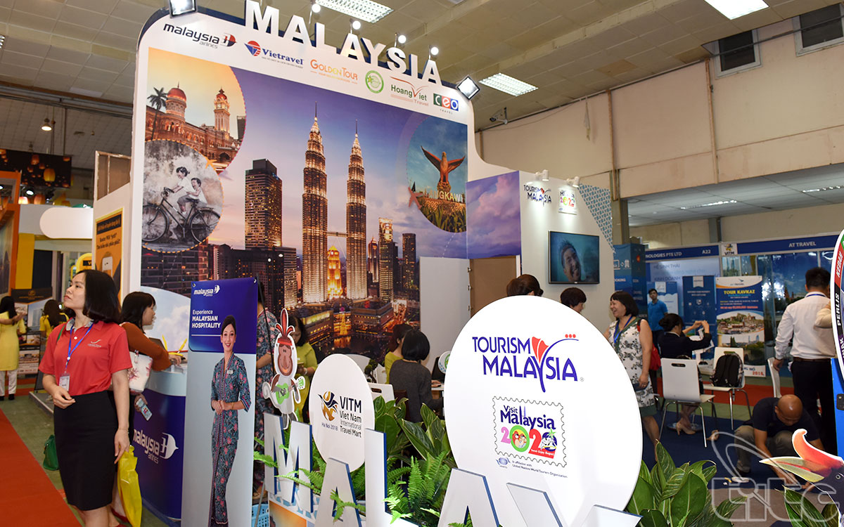 VITM Ha Noi also has the attendances of  national tourism organizations, tour operators from many countries and territories