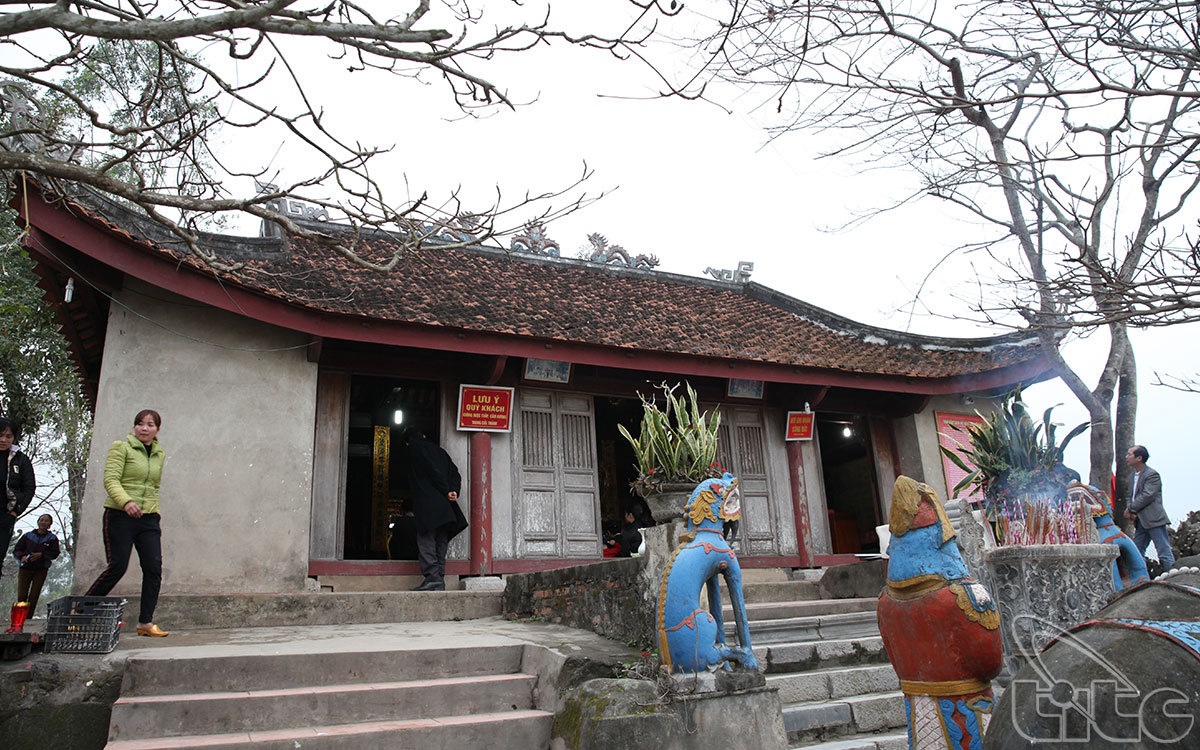 Le temple Con Ngoai est dédié à Quan Hoang Chin, également appelée Ong Chin Con