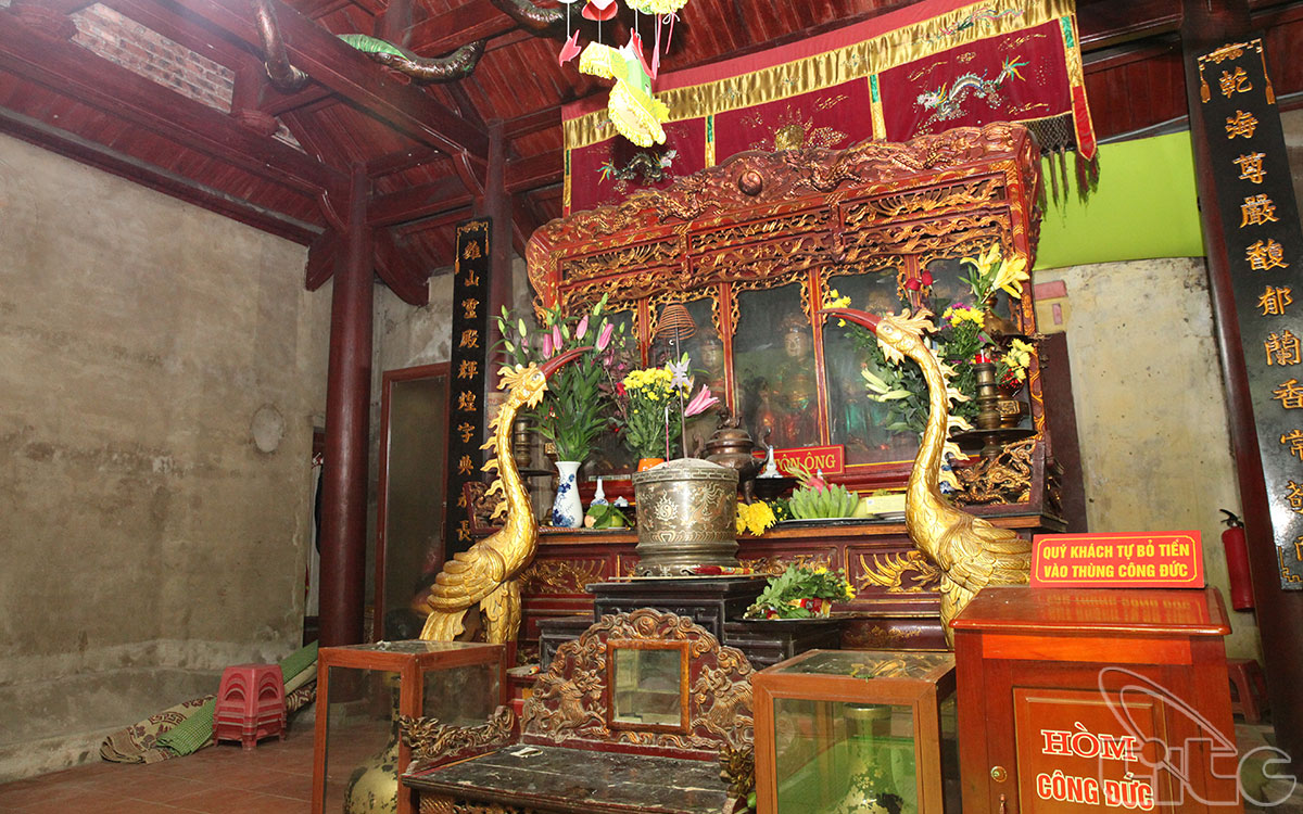 L’autel Ngu Vi Ton Ong