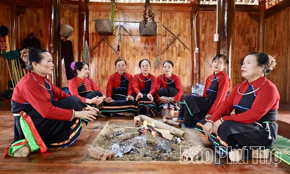 Gìn giữ và phát huy bản sắc văn hoá độc đáo của đồng bào Cao Lan ở làng Ngọc Tân - Phú Thọ
