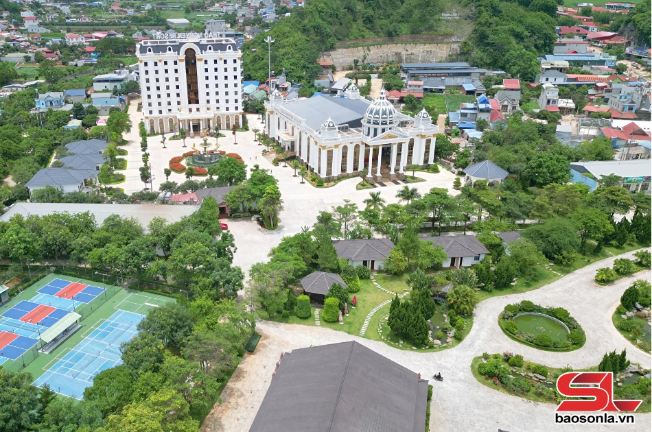 Sơn La: Gắn phát triển thương mại, dịch vụ với du lịch