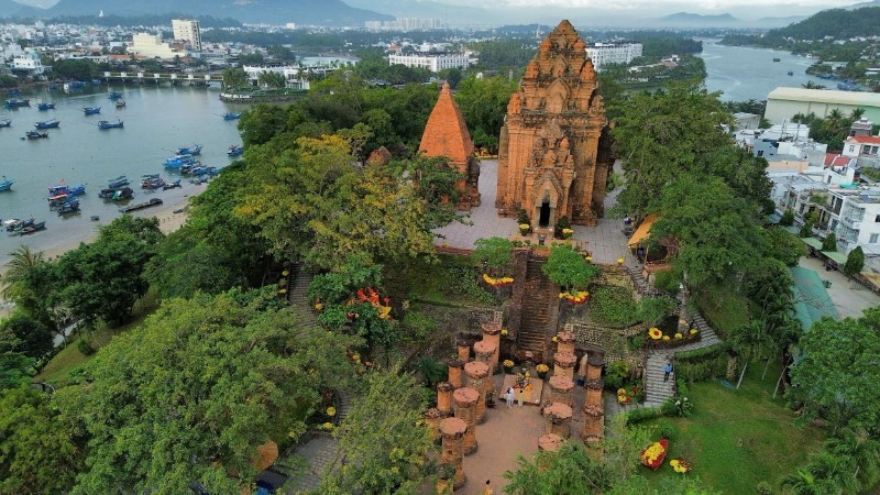 Distinctiveness of Cham culture in Khanh Hoa