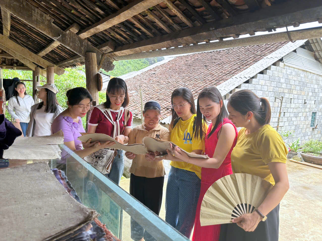 Khảo sát tái thẩm định danh hiệu Công viên địa chất Toàn cầu UNESCO Non nước Cao Bằng