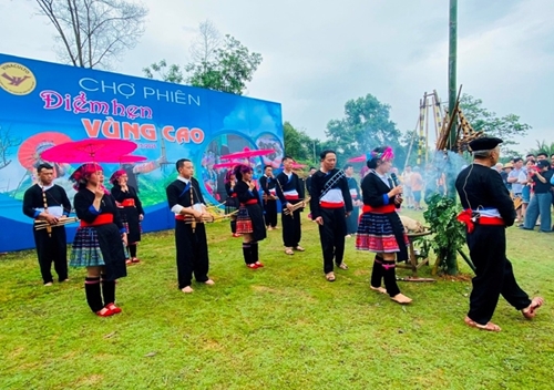 H'mong people’s Gau Tao festival revived at country’s major celebration