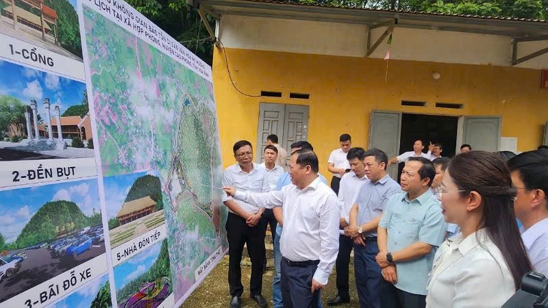 Hòa Bình: Đẩy nhanh dự án khu không gian bảo tồn Di sản văn hóa Mo Mường