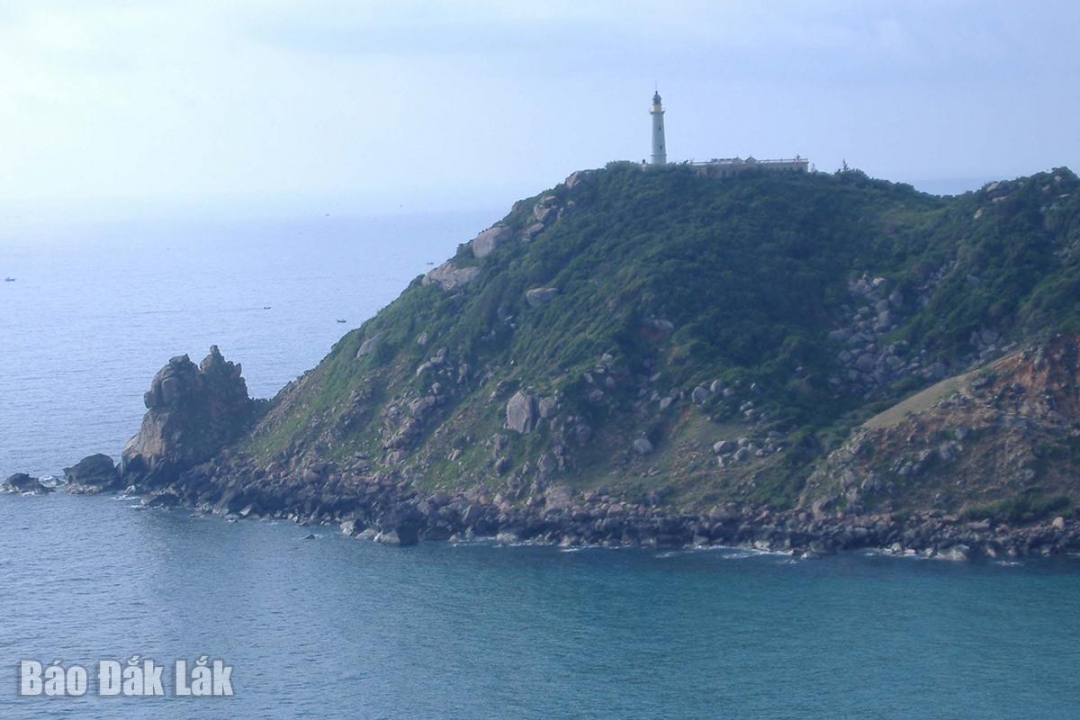 Về nơi bình minh tới sớm