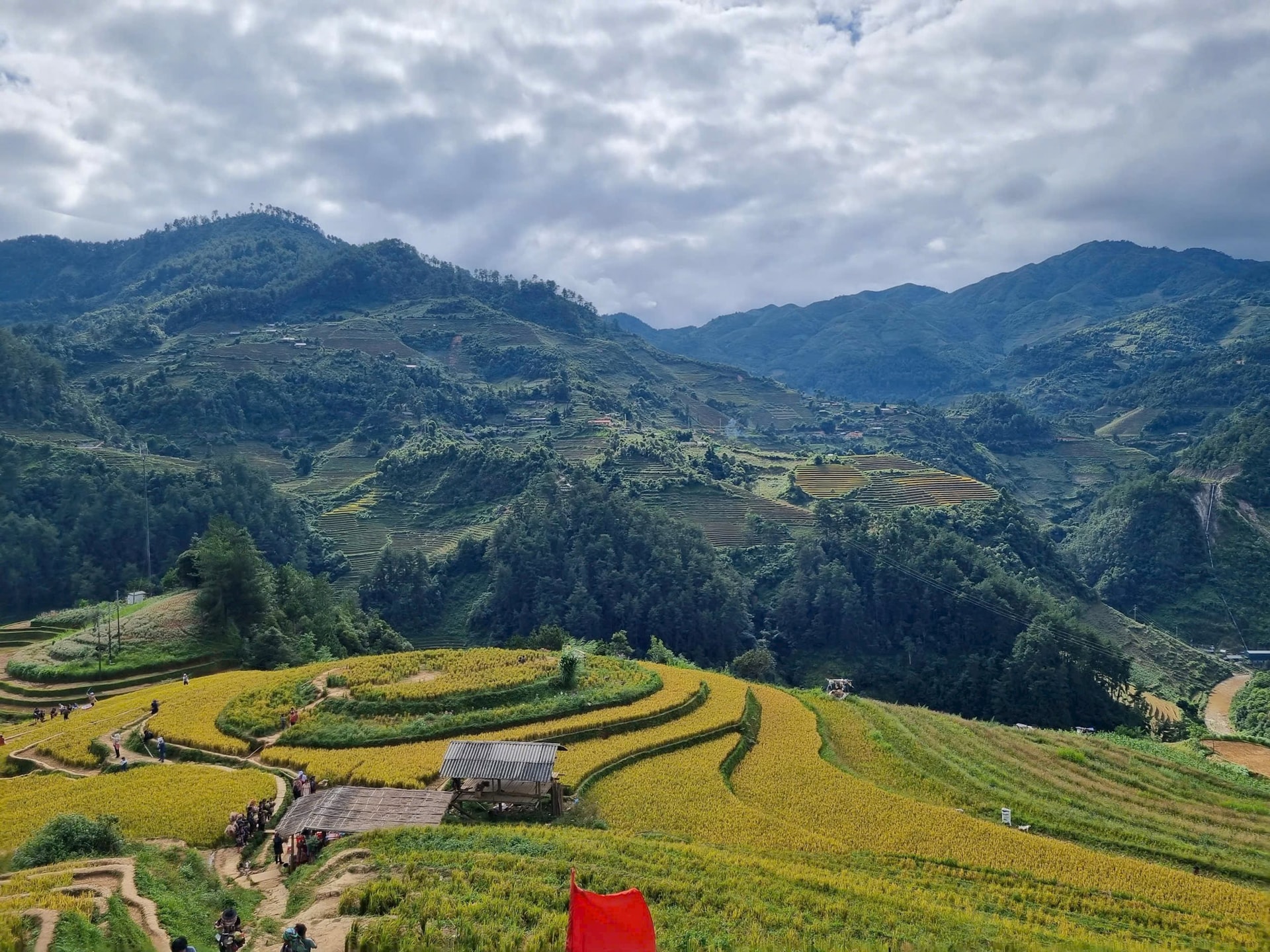Hướng tới du lịch xanh bền vững