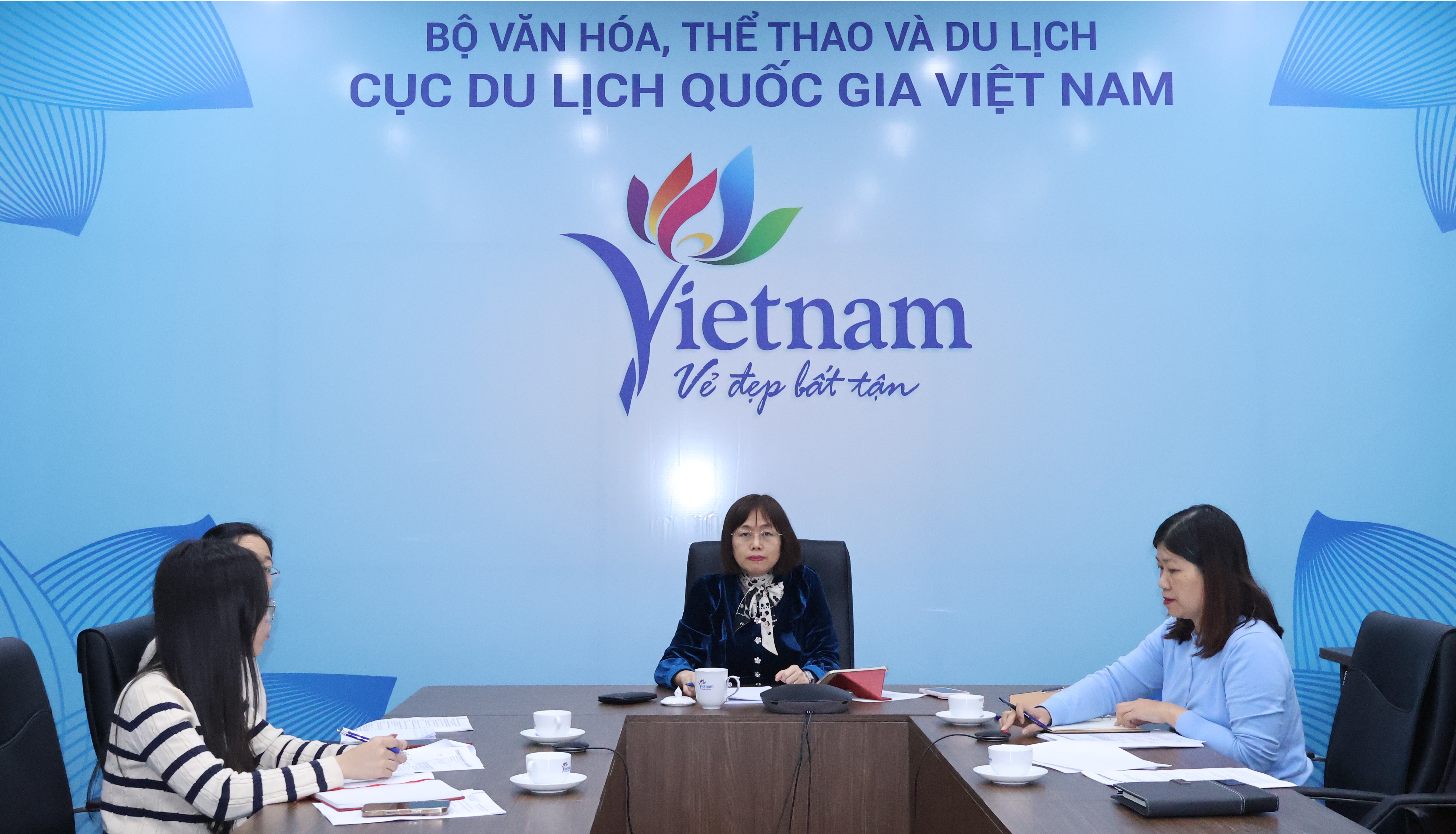Cục Du lịch Quốc gia Việt Nam làm việc với Sở Du lịch TP.HCM về công tác chuẩn bị cho ITE HCMC 2026