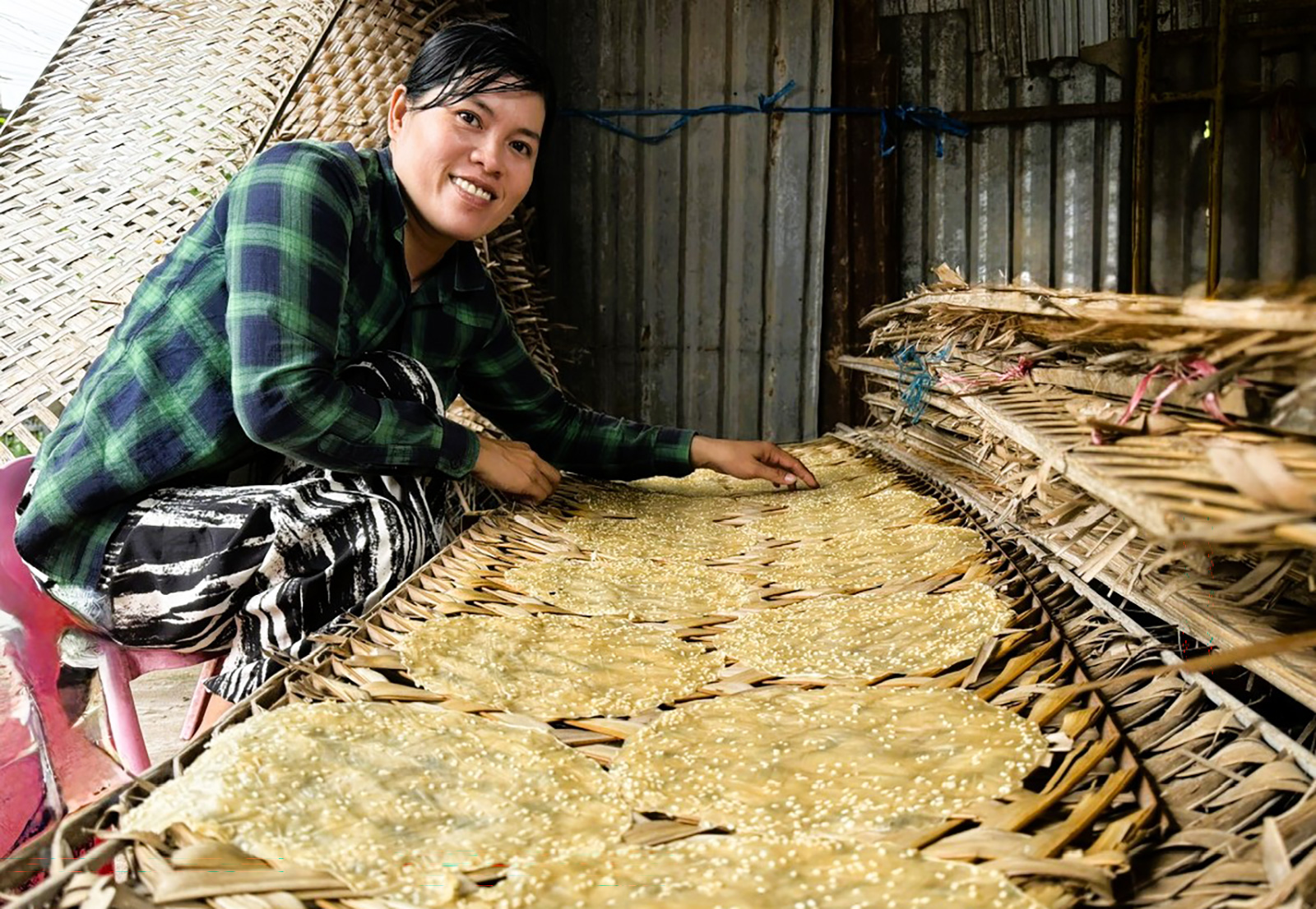 An Giang: Làng nghề bánh tráng Mỹ Khánh vào mùa