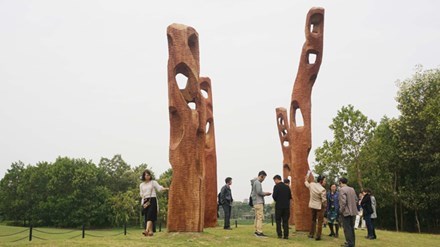 建筑雕刻艺术体验游产品推介活动在永福省举行