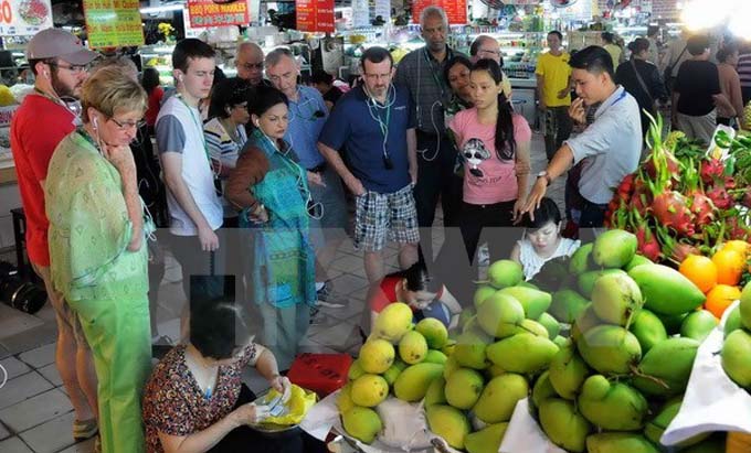 今年上半年胡志明市接待国际游客量280万人次