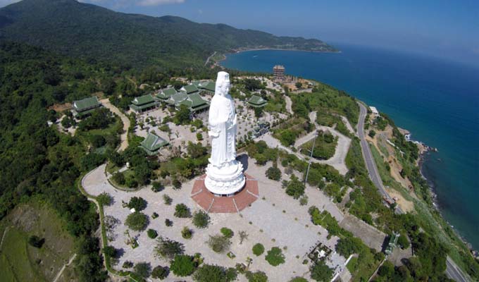 越南旅游：通过手机应用探索岘港市旅游景点