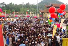 Grand meeting marks Buddhist Sanghaâ€™s anniversary 
